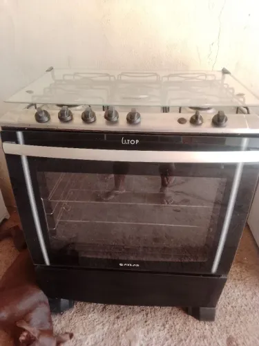 Fogão usado por 300 entrego 