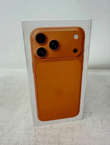iPhone 17 Pro Max lacrado