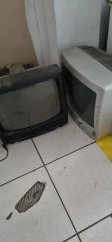 Lote 2 TVs de Tubo Antigas (Philips e Semp Toshiba) - Para Conserto ou Peças