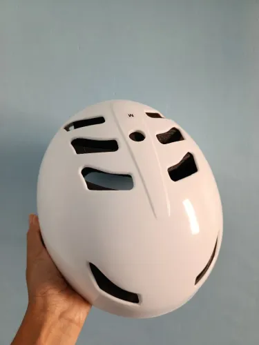 Capacete Novo - Para patins ou esportes radicais