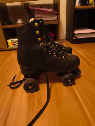 Desapego patins quadri