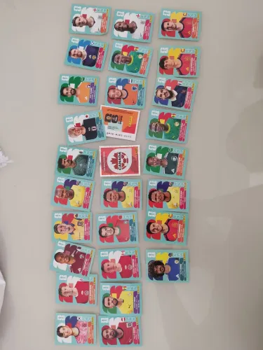 Figuras copa original + card album gratuito e digital fifa