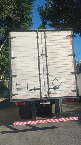 carreta ano 1994 30 paltes so pega e trabalhar revisada trabalando