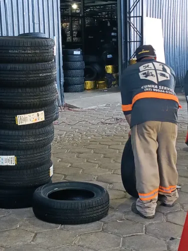 Vagas de ajudante de carga e descarga,q more na zona leste
