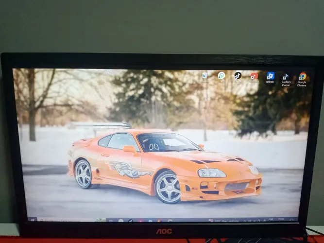Vendo Monitor em perfeito estado funcionando perfeitamente 