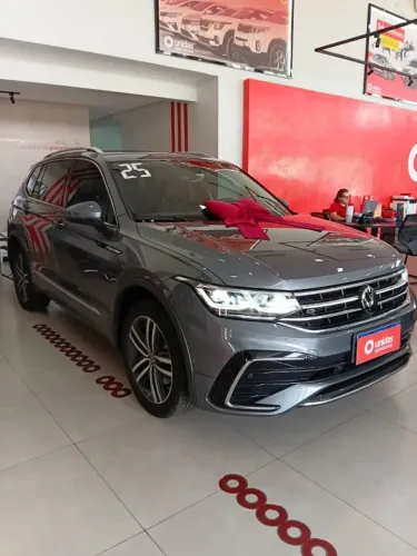 Volkswagen Tiguan Allspac R-line 300 TSI 2.0 2025