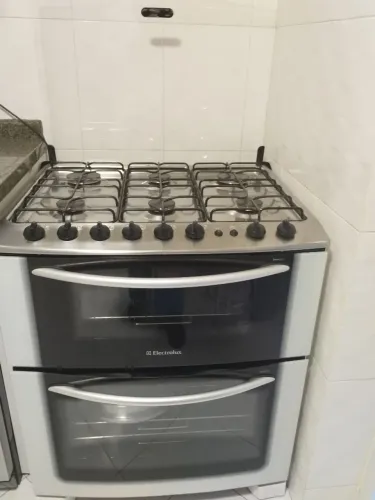 FOGÃO ELETROLUX 6 bocas com forno duplo
