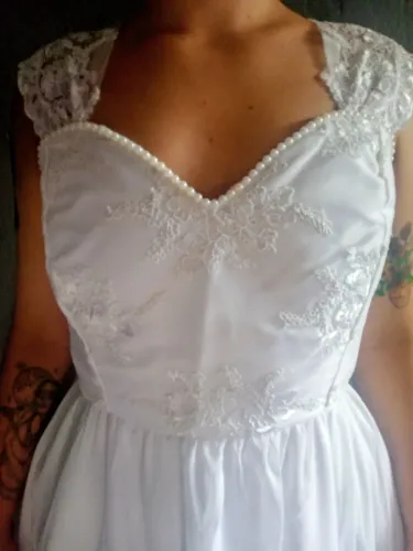 Vestido de Noiva Midi