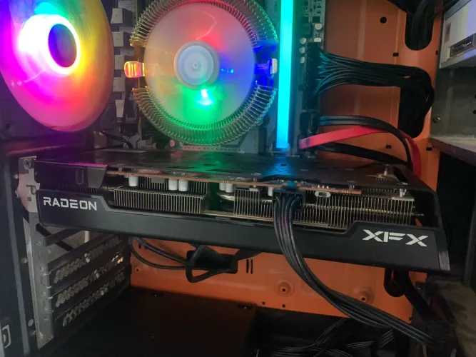 PLACA DE VÍDEO AMD RX 7600 XFX