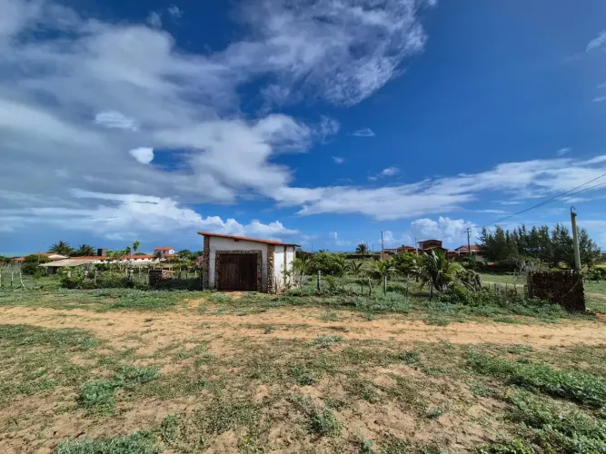 Terreno com 900 m² a poucos metros do mar, na Praia do Marco, São Miguel do Gostoso