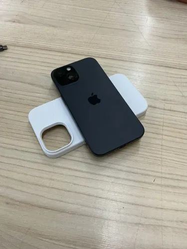 iPhone 15 - 256gb Preto