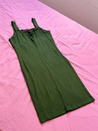 Vestido verde escuro