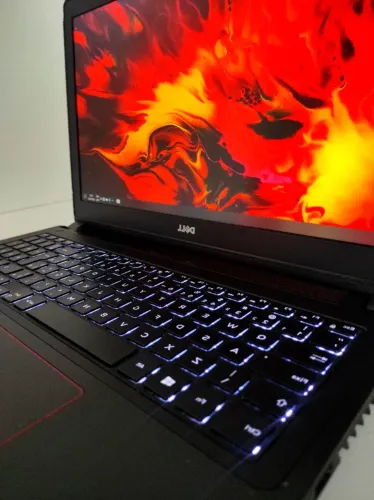 Notebook Gamer Dell i5 GTX 960M 4GB = 1050 (Bateria de 70K)