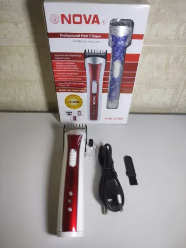 Vendo máquina de barbear e acabamento simples, modelo NHC-3780