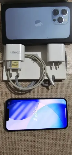 Iphone 13 pro, 256 gigas de memoria
