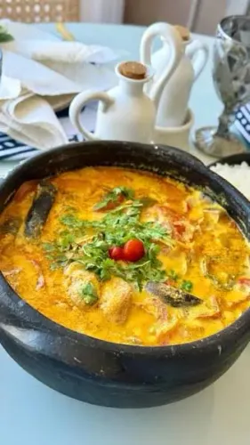 Peixe no coco (nordestino ) gastronomia