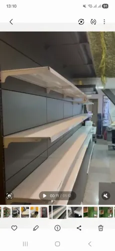 PRATELEIRAS EM AÇO 2.50 al e 6.50 com.em ótimo estado