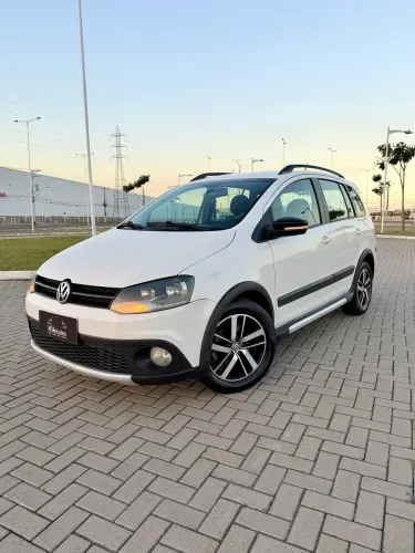 Volkswagen Spacecross 1.6 MI Total Flex 8V 2013