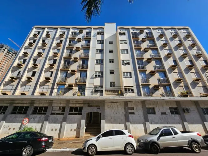LOCAÇÃO | Apartamento, com 3 quartos em Zona 03, Maringá