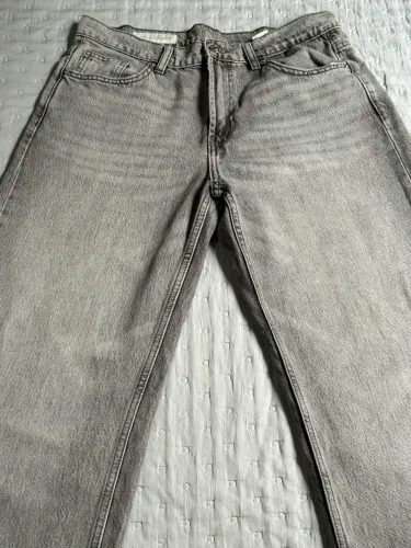calça jeans zara perna larga cinza 38 (com barra feita)