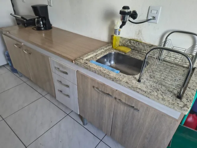 Vendo balcão de pia de 2,20 metros...