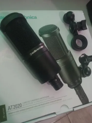 Microfone Condensador Audio Technica AT2020