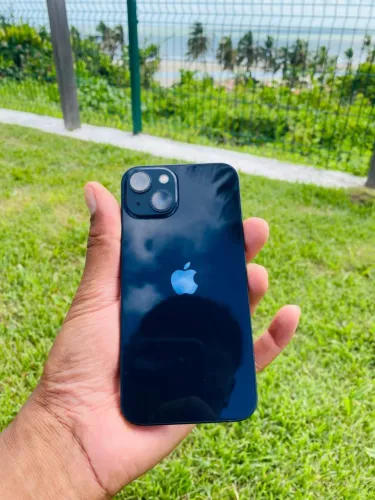 Vendo iPhone 13 em perfeito estado