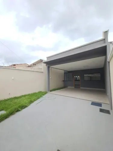 CASA NO JARDIM BALNEARIO COM ENTRADA APENAS 40 MIL GOIANIA