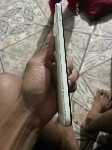 Motorola moto e13
