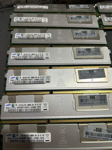 memória RAM DDR3 4GB 10600R 1333 mhz com dissipador de calor
