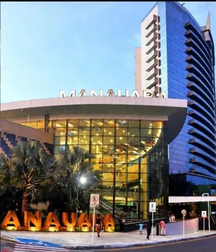 Salas Comercias 137m2. Anexo aí shopping Manauara. Adrianópolis