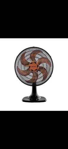 Ventilador novo na caixa voltagem 127 e 220