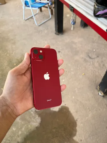 iPhone 13 256gb vermelho