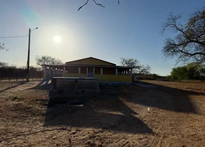 RANCHO FAZENDA VENDO OU TROCO