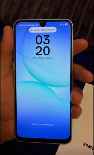 Celular Samsung Galaxy A17 Com la, 128gb, 4gb Ram, Câm De 50mp,