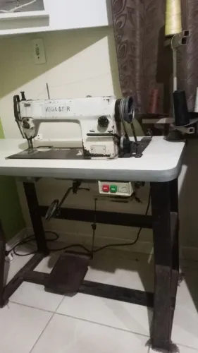 Máquina reta indrustrial