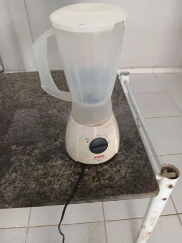 Vendo liquidificador arno