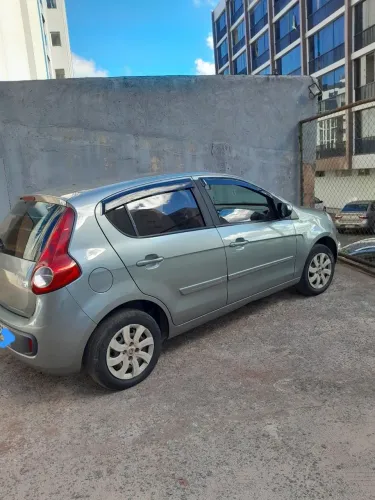 Fiat Palio Attractive 1.0 EVO Fire Flex 8V 5P 2013