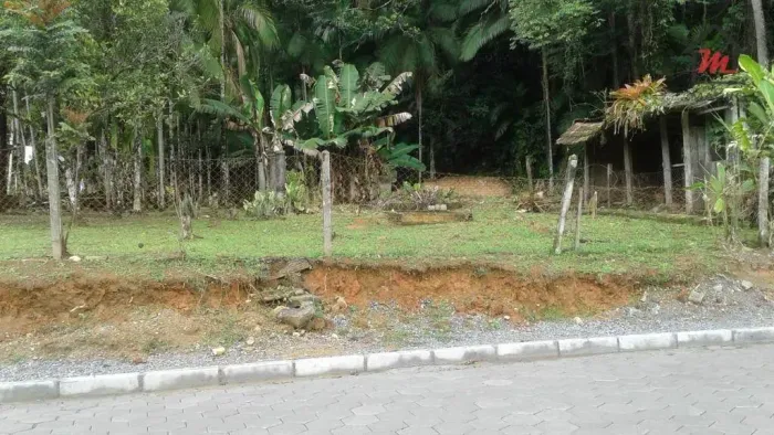 Terreno para Permuta, 4057 m² por R$ 2.130.000 - Badenfurt - Blumenau/SC