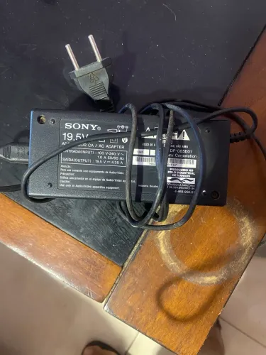 Vende- se fonte de TV Sony original