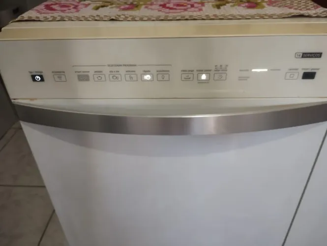 Lava louças 14 serviços Brastemp 220v