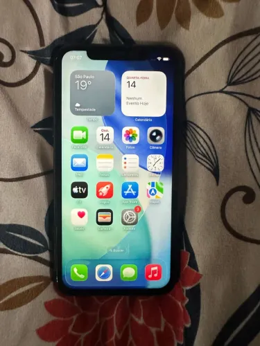 iPhone 11