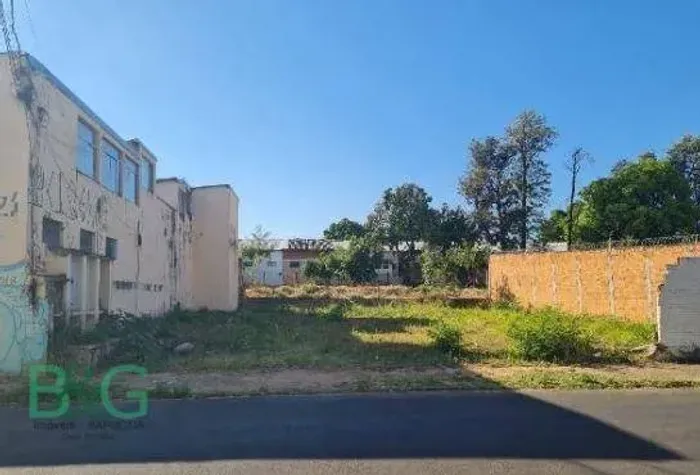 Terreno à venda, 555 m² por R$ 204.014,41 - Parque Sao Luiz - Penápolis/SP