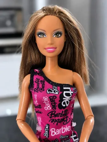 BARBIE LINDA