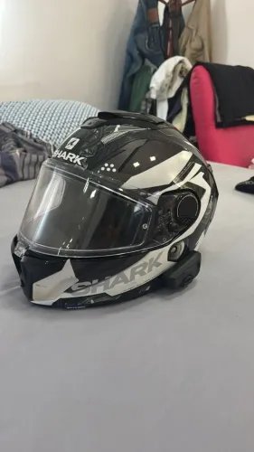 Capacete shark spartan GT Carbon Skin - R$2.500,00