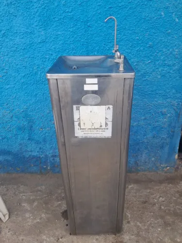 Bebedouro de coluna inox IBBL