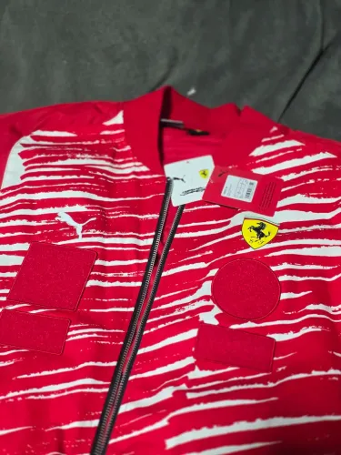 Jaqueta ferrari x joshua vides M