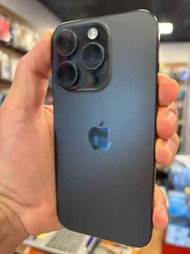 iphone 15 Pro 128Gb impecável