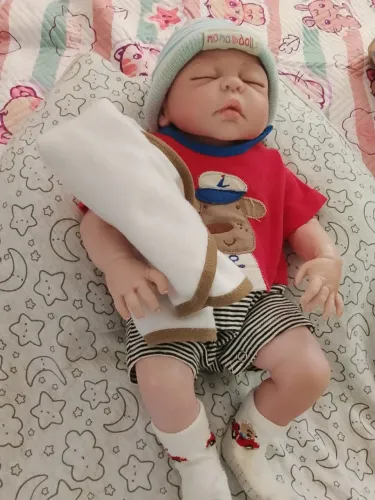 Bebê reborn menino