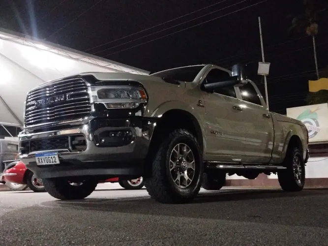 Ram 3500 Laramie 6.7 TB CD 4X4 Diesel 2022